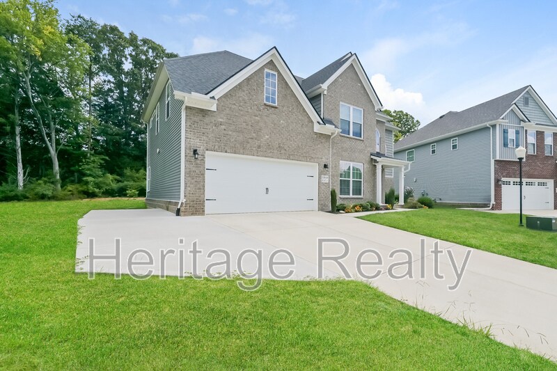 11010 Big Sky Ln. in Knoxville, TN - Building Photo