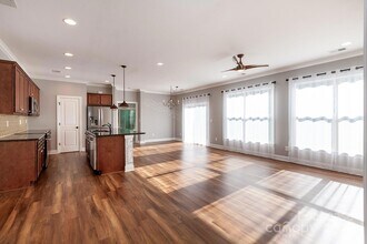 192 Flat Rock Dr, Unit 1416C in Denver, NC - Building Photo - Building Photo