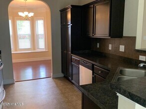509 Louvre Ln in Jacksonville, NC - Building Photo - Building Photo