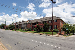 1735-1739 S Peoria Ave in Tulsa, OK - Building Photo