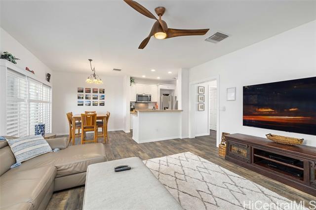 property at 92-1202-1202 Olani St