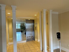 2 Consulate Dr in Tuckahoe, NY - Building Photo - Building Photo