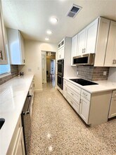 3790 Beach Dr SE in St. Petersburg, FL - Building Photo - Building Photo