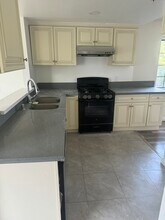 5018 Rosemead Blvd, Unit Apt D in San Gabriel, CA - Building Photo - Building Photo