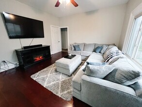 316 Castle Rd, Unit 1 in Rochester, NY - Building Photo - Building Photo