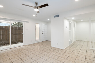 The Veranda Apartment Homes in El Paso, TX - Foto de edificio - Interior Photo