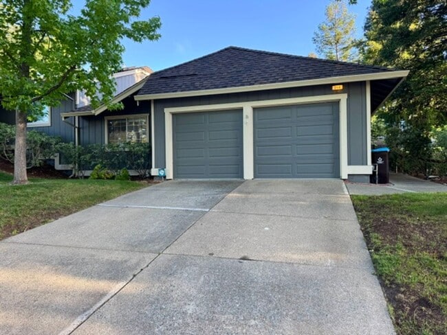 property at 269 Hillcrest Cir