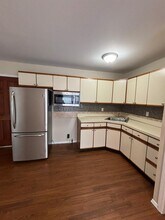 131 Longfellow Ave in North Babylon, NY - Building Photo - Building Photo