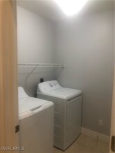 460 14th Ave NE in Naples, FL - Building Photo - Building Photo