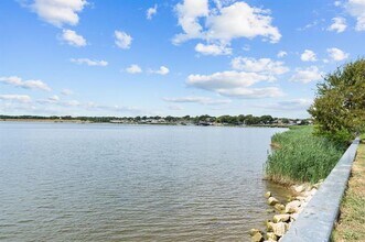 5726 Marvin Loving Dr in Garland, TX - Building Photo - Building Photo