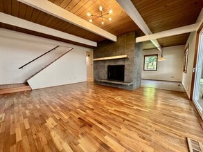 2821 NE 107th St in Seattle, WA - Building Photo - Building Photo