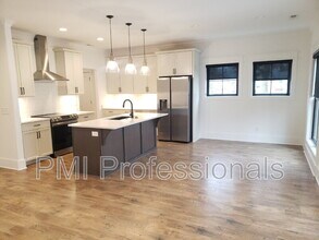 227 S Bilbro Ave in Murfreesboro, TN - Building Photo - Building Photo