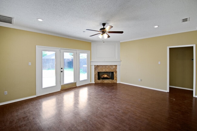 4910 102nd St in Lubbock, TX - Building Photo - Building Photo