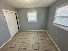 1501 SE 46th St in Oklahoma City, OK - Building Photo - Building Photo