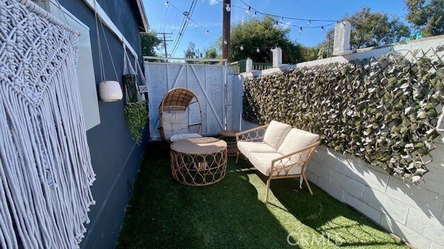 2854 S Halm Ave in Los Angeles, CA - Building Photo - Building Photo