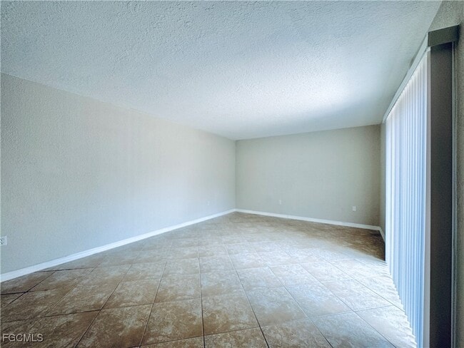 property at 5205 Cedarbend Dr