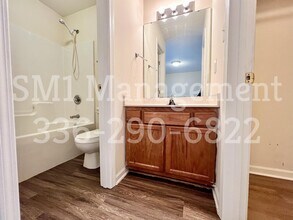 121 Thomas St in Archdale, NC - Foto de edificio - Building Photo