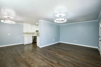 781 Elm St in San Jose, CA - Foto de edificio - Building Photo