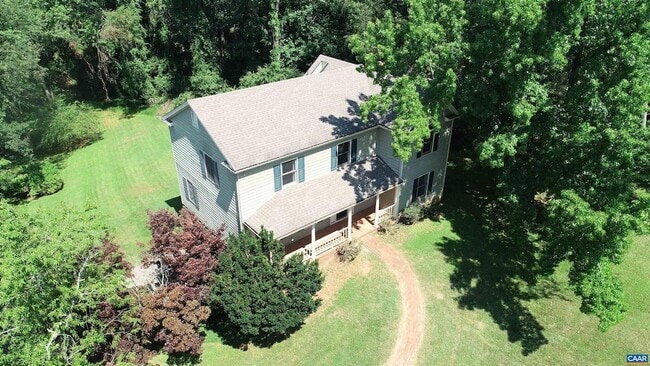 2424 Holkham Dr in Charlottesville, VA - Building Photo - Building Photo