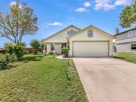202 Schaefer Blvd in Bastrop, TX - Building Photo