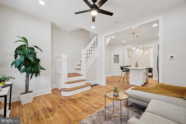 2919 Nicholas St in Philadelphia, PA - Building Photo - Building Photo