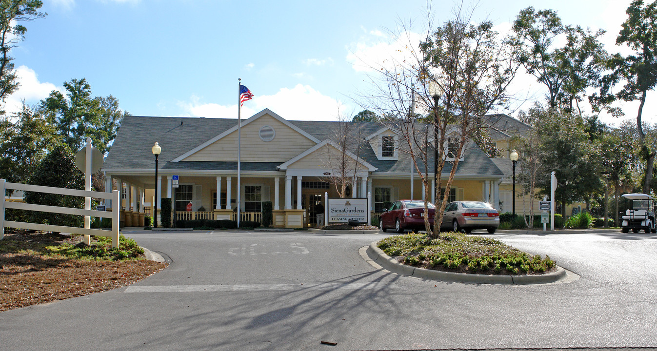 Siena Gardens Apartments in Panama City, FL - Building Photo