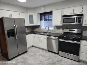 713 Buchanan St in Toms River, NJ - Building Photo - Building Photo