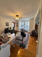 124 Wood St in Bristol, RI - Building Photo - Building Photo