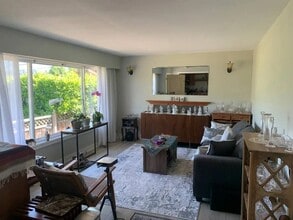 860 Jefferson Av in West Vancouver, BC - Building Photo - Building Photo
