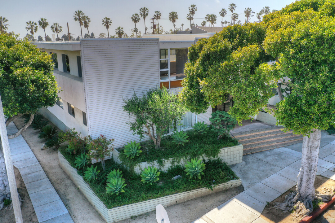 20th St. Apartments in Santa Monica, CA - Building Photo