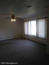 306 State Ave in Owatonna, MN - Building Photo - Building Photo