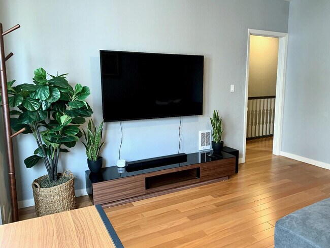 766 Natoma St in San Francisco, CA - Building Photo - Building Photo