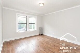 6959 S Paxton Ave in Chicago, IL - Building Photo