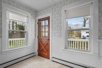 10 Vendome St in Merrimac, MA - Building Photo - Building Photo