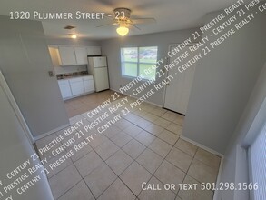 1320 Plummer St in Jacksonville, AR - Building Photo - Building Photo