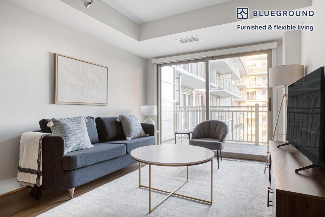 4001 9th St N in Arlington, VA - Building Photo