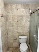 5725 NW 109th Ave, Unit 0 in Doral, FL - Foto de edificio - Building Photo
