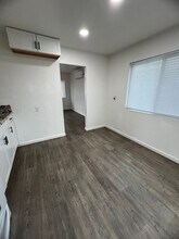 803 S Farmersville Blvd in Farmersville, CA - Building Photo - Building Photo