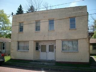 13 E Howard St in Dunkirk, NY - Building Photo