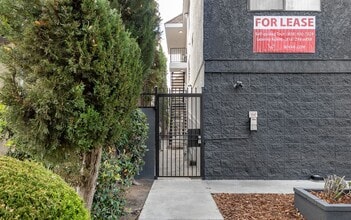 420 Windsor Rd in Glendale, CA - Foto de edificio - Building Photo