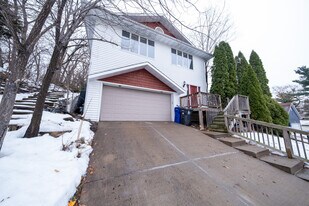 1528 Desoto St in St. Paul, MN - Building Photo