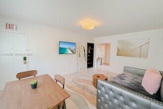 1029 94th St in Bay Harbor Islands, FL - Building Photo - Building Photo