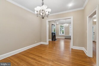 1424 S St NW in Washington, DC - Building Photo - Building Photo