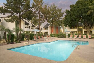 Orchard on Gilbert in Gilbert, AZ - Building Photo - Building Photo