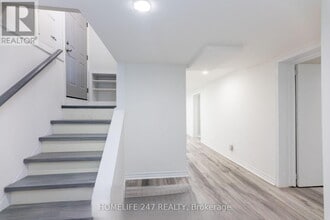 12 Kells Ave in Toronto, ON - Building Photo - Building Photo