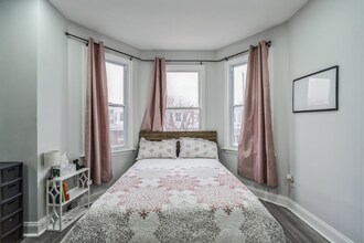 5940 Walton Ave in Philadelphia, PA - Foto de edificio - Building Photo