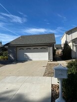 2469 Pinewood Pl in Simi Valley, CA - Building Photo