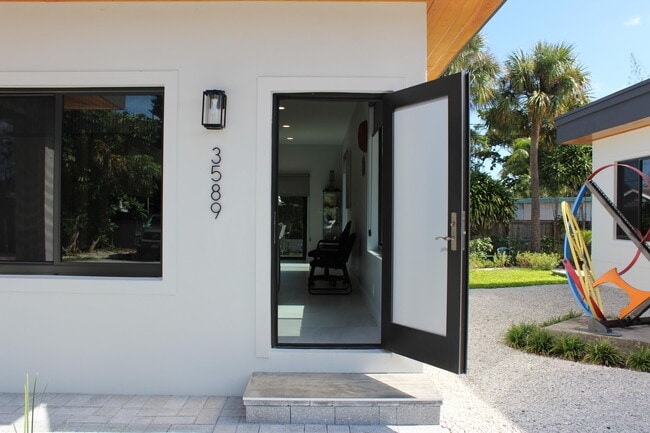 3589 Gibbs Rd in Delray Beach, FL - Foto de edificio - Building Photo