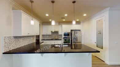 32 Canoe in Irvine, CA - Building Photo - Building Photo