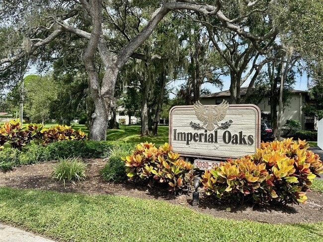 3048 Eastland Blvd in Clearwater, FL - Building Photo - Building Photo